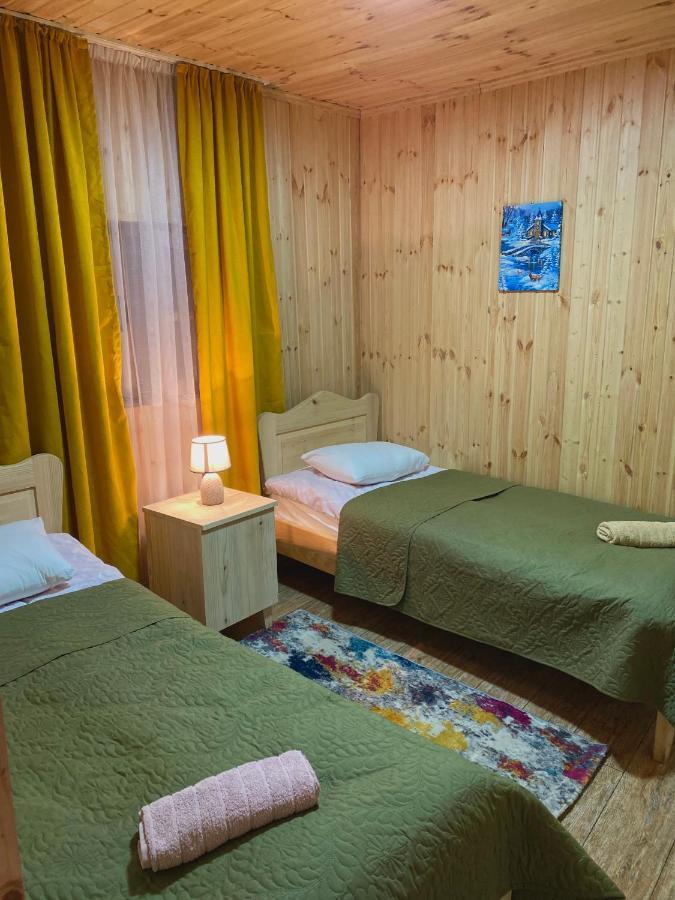 Ushguli 12 Century Hotel Екстериор снимка