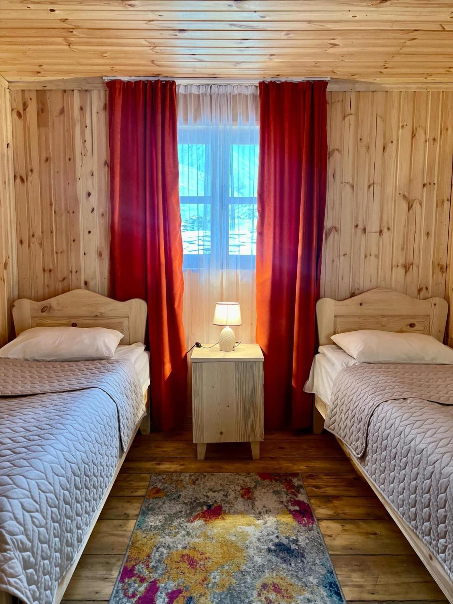 Ushguli 12 Century Hotel Екстериор снимка