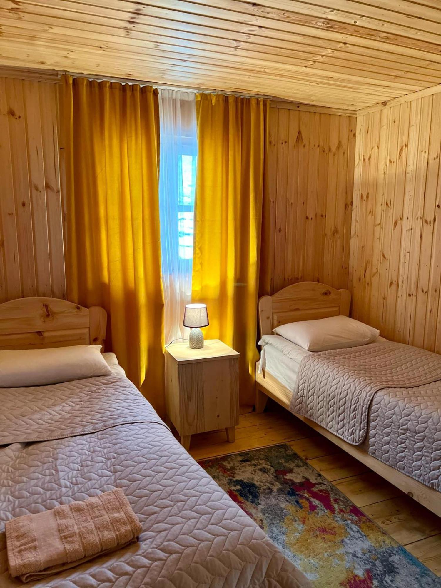 Ushguli 12 Century Hotel Екстериор снимка